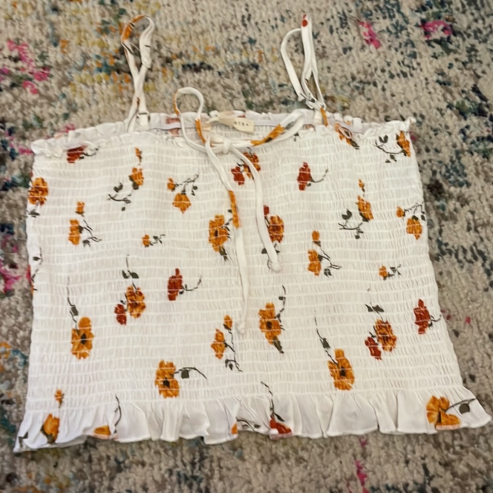 Tank Top Bundle - Picture 3 of 6